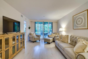 Bonita Springs Condo with Community Pool!
